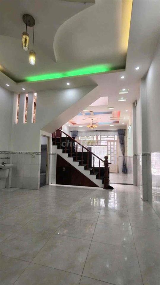 cho thuê nhà hẻm xe hơi Lê văn quới bình tân 105m2 3PN
