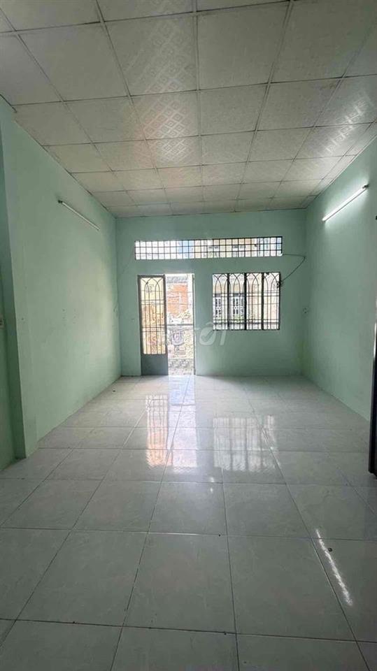 bán nhà hẻm xe hơi Trịnh đình Trọng quận Tân Phú