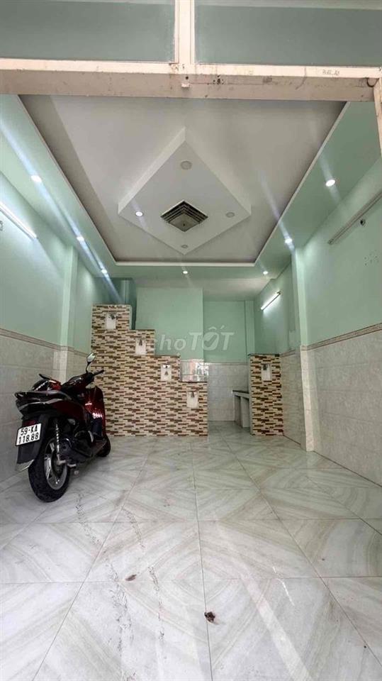 bán nhà hẻm xe hơi Trịnh đình Trọng quận Tân Phú
