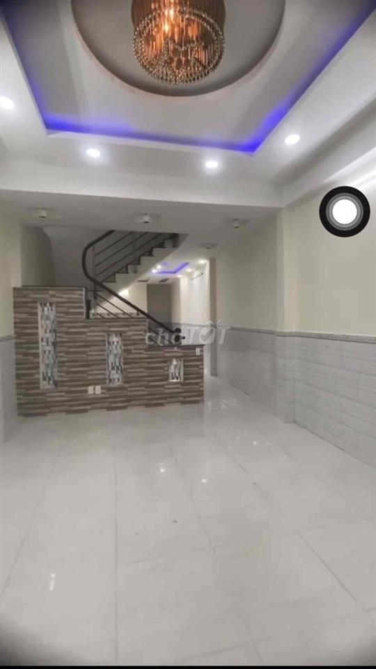 cho thuê mặt bằng kinh doanh mặt tiền Trịnh Đình Trọng Tân Phú
