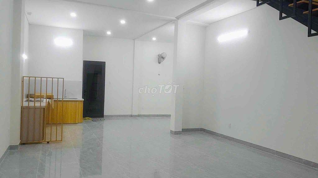 cho thuê nhà nguyên căn hẻm 373 Lý thường kiệt, quận tân bình 5x13m2