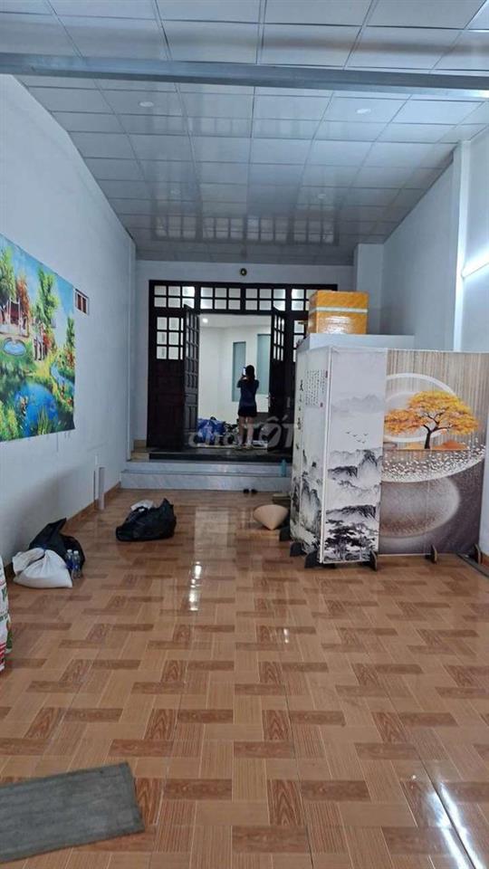 Cho thuê mặt bằng kinh doanh có phòng ngủ