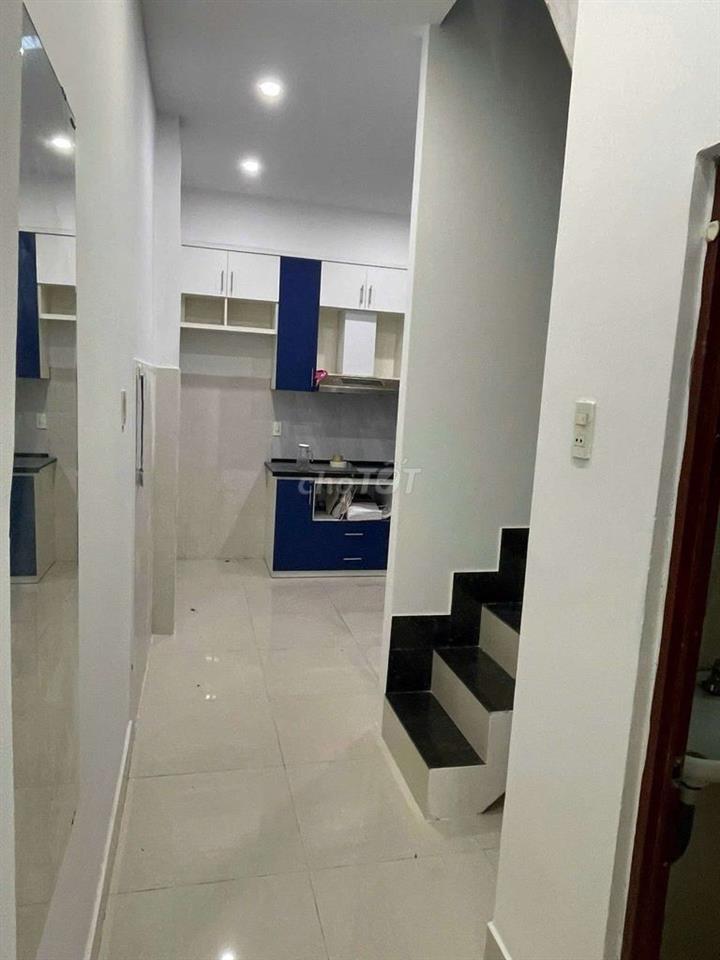 Chính chủ bán nhà đẹp xinh ở liền