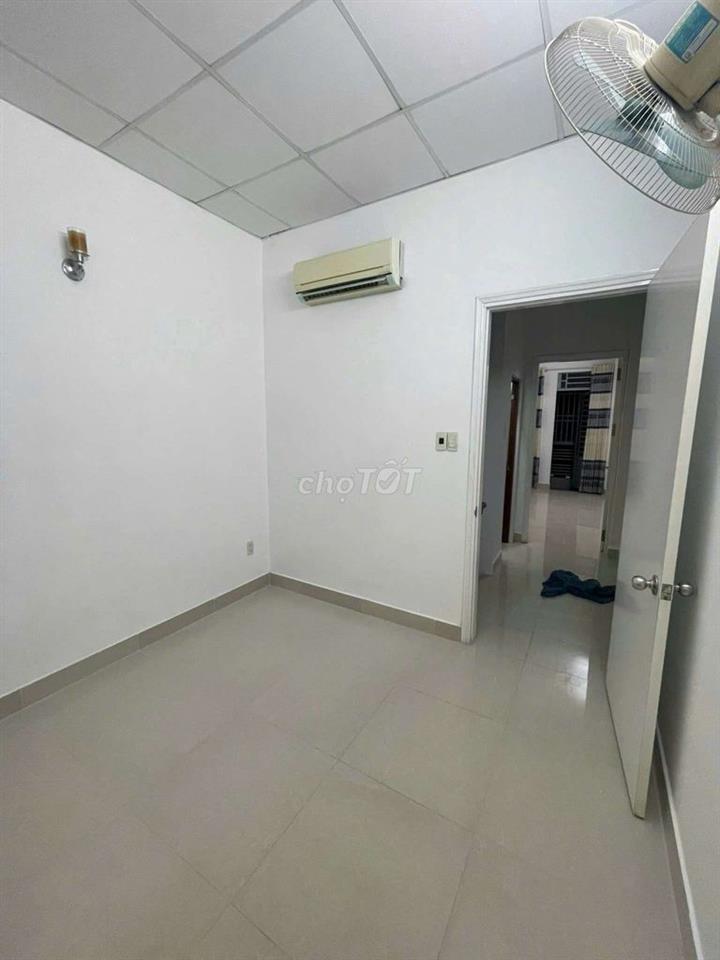 Chính chủ bán nhà đẹp xinh ở liền