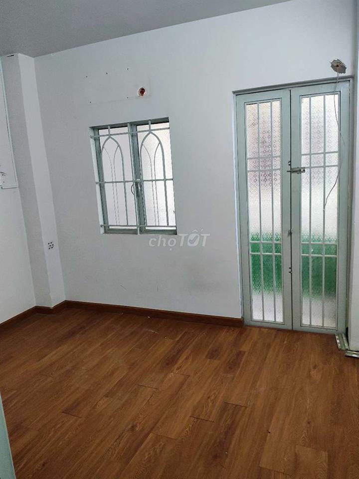 nhà nguyên căn q7 43,4m sổ riêng hoàn công đủ.khu dân cư kiều đàm vip