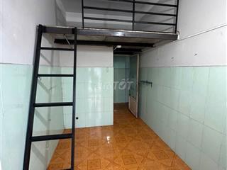 Cần Bán cực gấp Mặt phố Vip Bùi Văn Ba, Quận 7-180m2, mt 10m