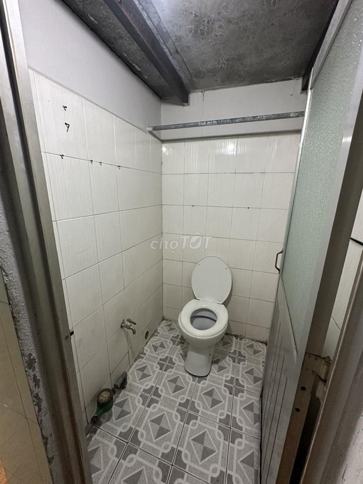 Cần Bán cực gấp Mặt phố Vip Bùi Văn Ba, Quận 7-180m2, mt 10m