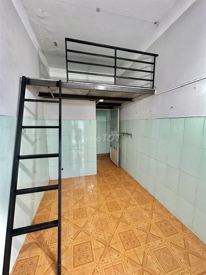 Cần Bán cực gấp Mặt phố Vip Bùi Văn Ba, Quận 7-180m2, mt 10m
