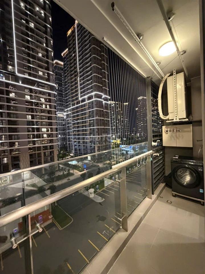 Cho thuê căn hộ cao cấp Beverly 2PN+ 85m2. Full giá thuê 15 triệu