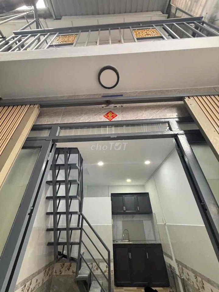 NHÀ ĐẸP - QUẬN 7 CHÍNH CHỦ ĐỨNG BÁN.