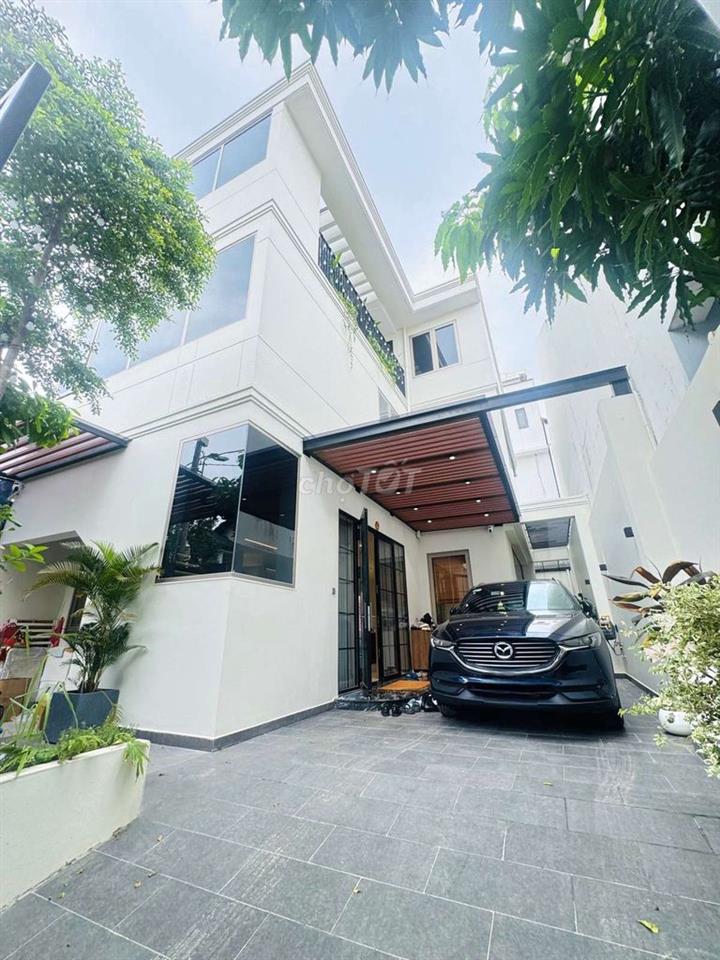 Biệt Thự Đẹp 3 Tầng, Full Nội Thất, 160m2, 9x18, Chỉ 17 Tỷ, Quận 7