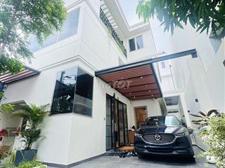 Biệt Thự Đẹp 3 Tầng, Full Nội Thất, 160m2, 9x18, Chỉ 17 Tỷ, Quận 7