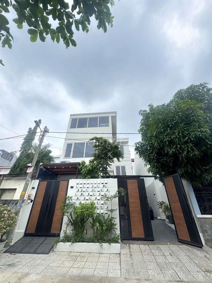 Biệt Thự Đẹp 3 Tầng, Full Nội Thất, 160m2, 9x18, Chỉ 17 Tỷ, Quận 7