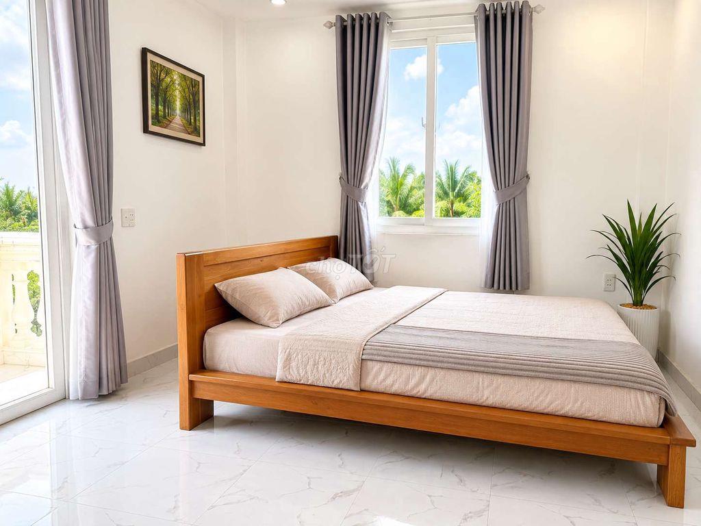 Bán Biệt Thự Mini 4 Tầng, 200m² Sàn, Đường 14m, Chỉ 8 Tỷ 5, Quận 7