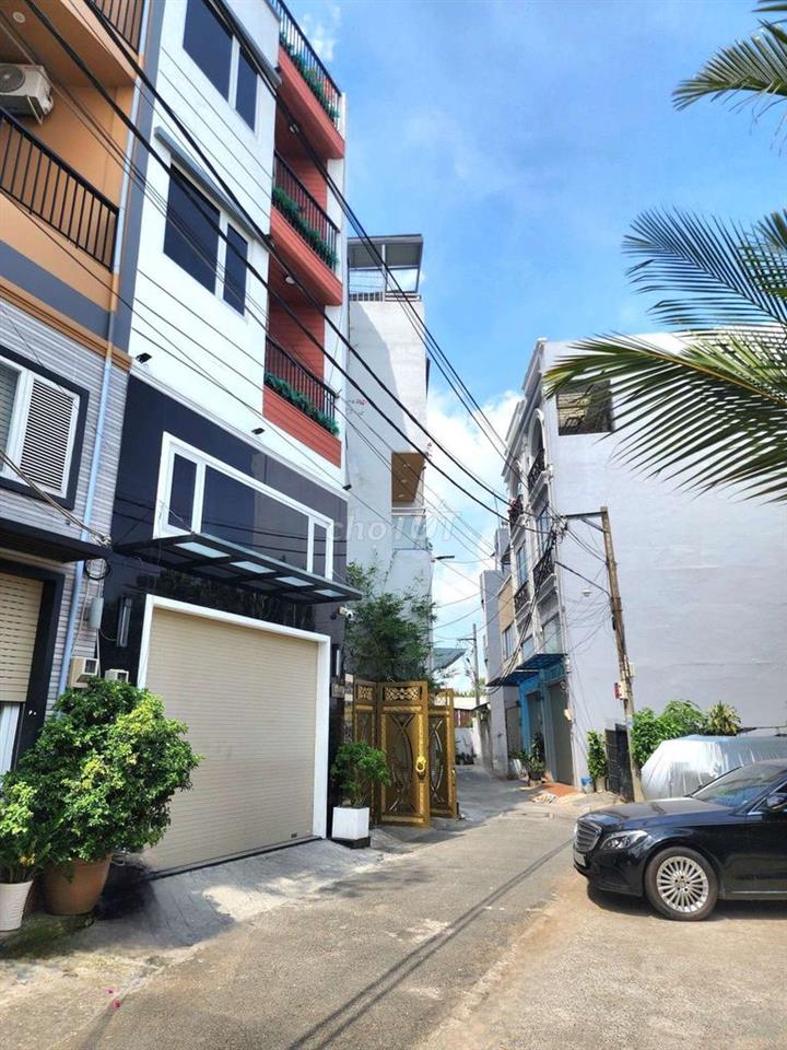 Bán Nhà Đẹp 4 Tầng, Lô Góc, Ô Tô Đỗ Cửa, 190m² Sàn, Chỉ 8 Tỷ 5, Quận 7