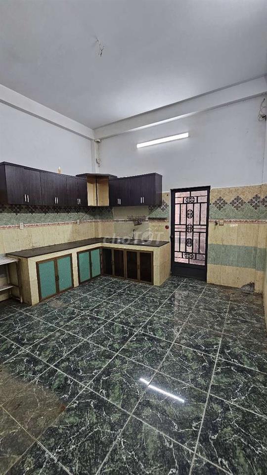Bán nhà hẻm oto khu dân cư lý phục man 4x17 nhà 1 lầu giá 8,9 tỷ
