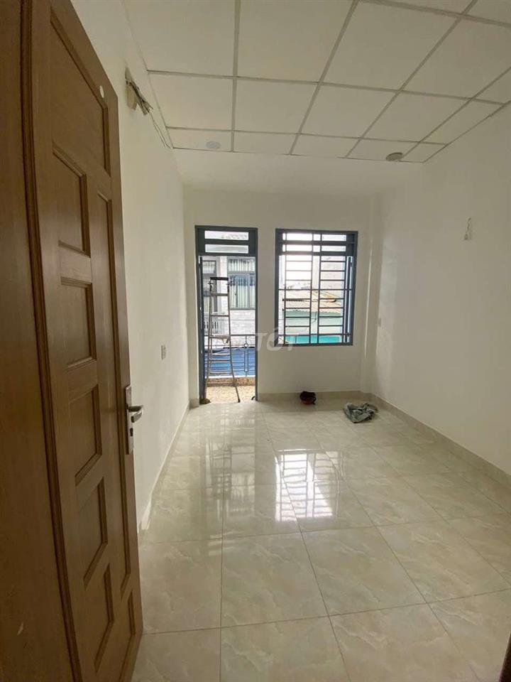 cho thuê nhà nguyên căn 2pn 2wc hẻm lâm văn bền giá 8,5 triệu