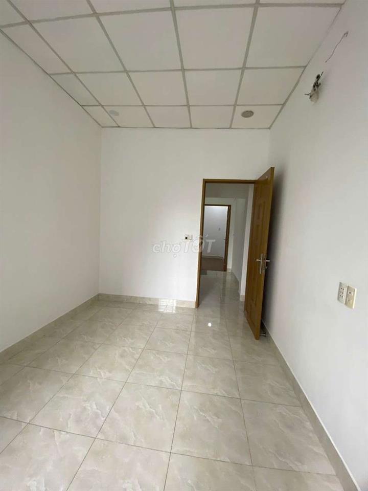 cho thuê nhà nguyên căn 2pn 2wc hẻm lâm văn bền giá 8,5 triệu
