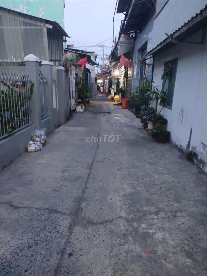 Nhà cần bán ở Quận 7