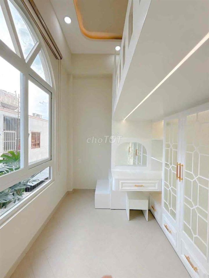 Bán Nhà Q7 Tân Thuận Tây 58m² - Ngang 9m Đẹp Hiếm, 4PN Full Nội Thất -