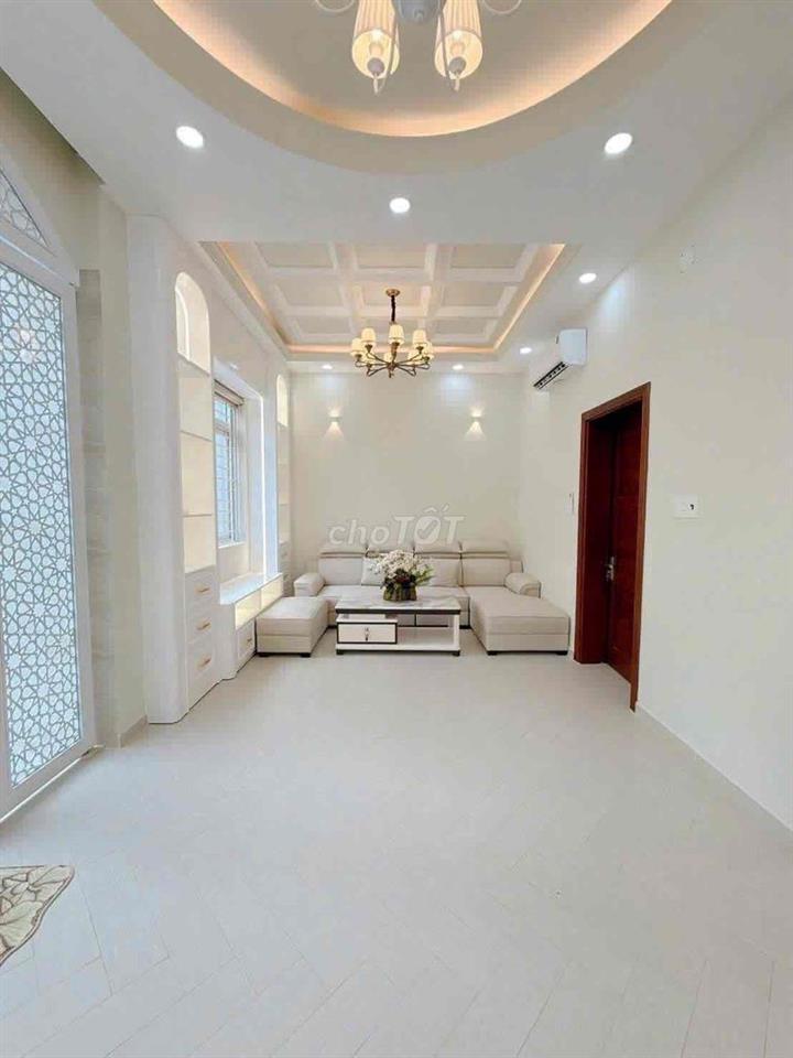 Bán Nhà Q7 Tân Thuận Tây 58m² - Ngang 9m Đẹp Hiếm, 4PN Full Nội Thất -