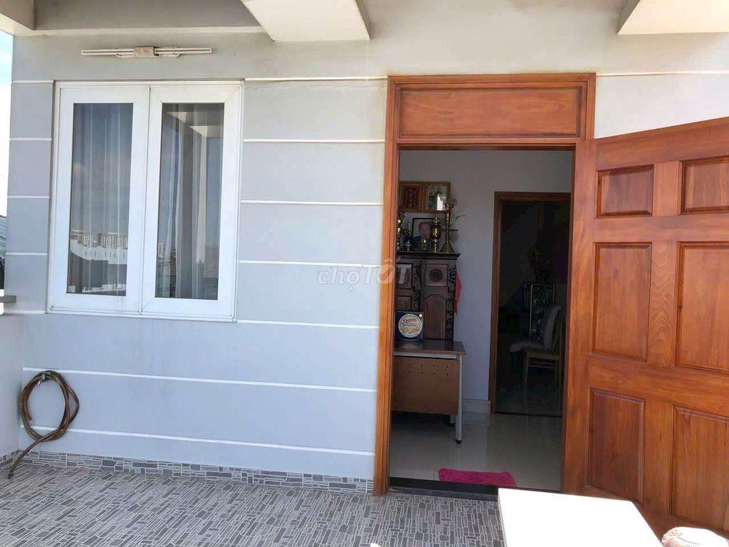 bán nhà mặt tiền Gò Ô Môi, thông ra Đao Tri q7