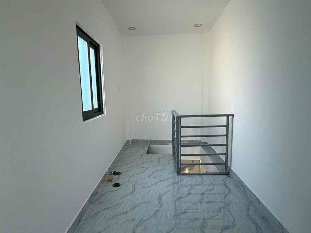 BÁN NHÀ QUẬN 7