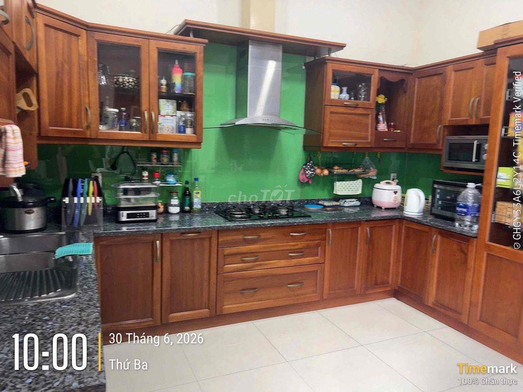 NHÀ HẺM 1 SẸT NỞ HẬU TO GẦN LOTTE MART Q7