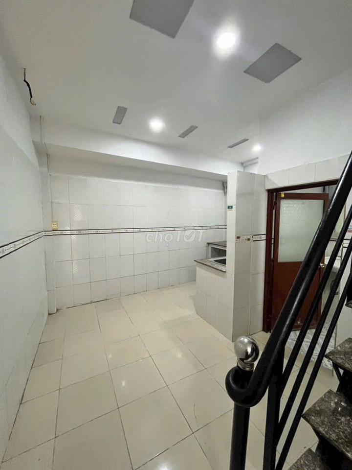Bán nhà phố