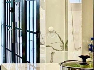 cần bán gấp nhà quận 7 phường Tân Phú Nguyễn Thị thập gần big c