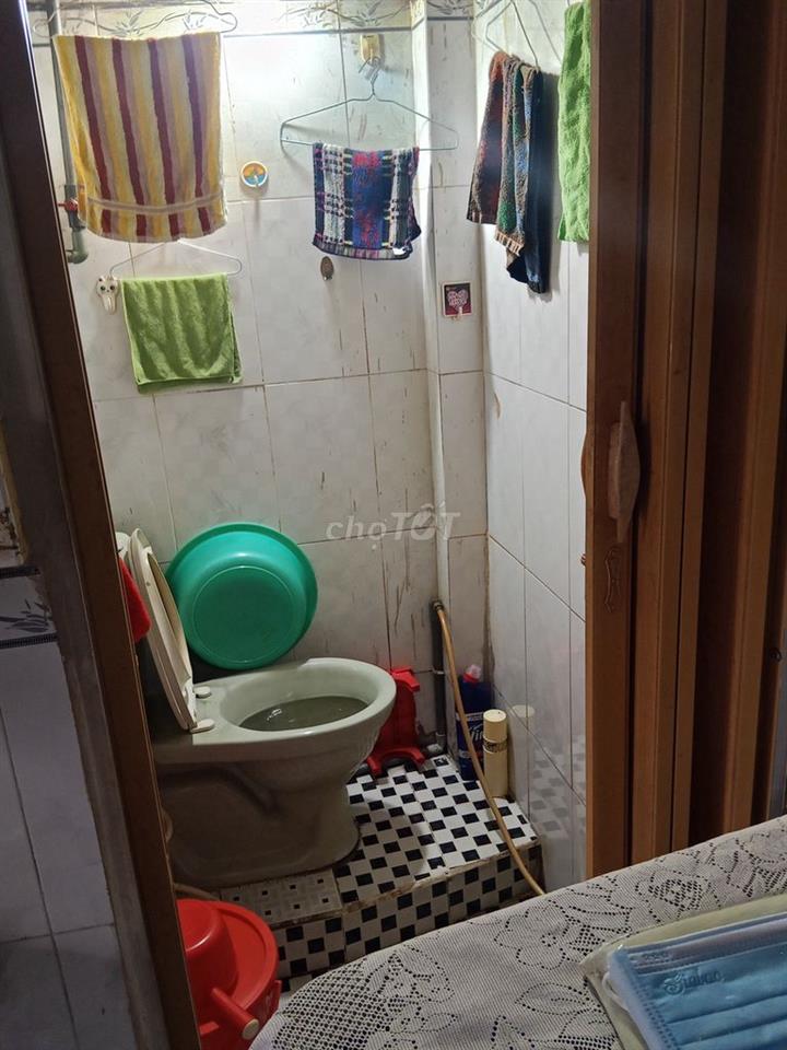 Cần bán nhà quận 7
