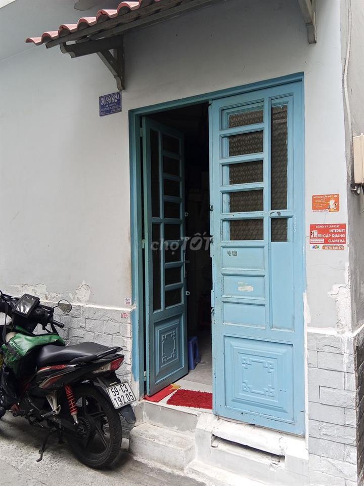 Cần bán nhà quận 7