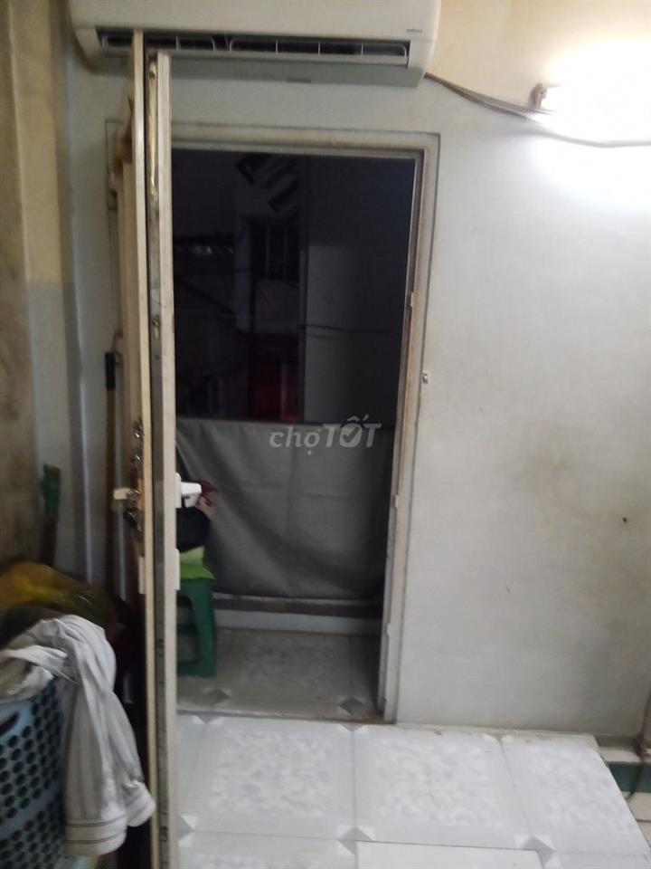 Cần bán nhà quận 7