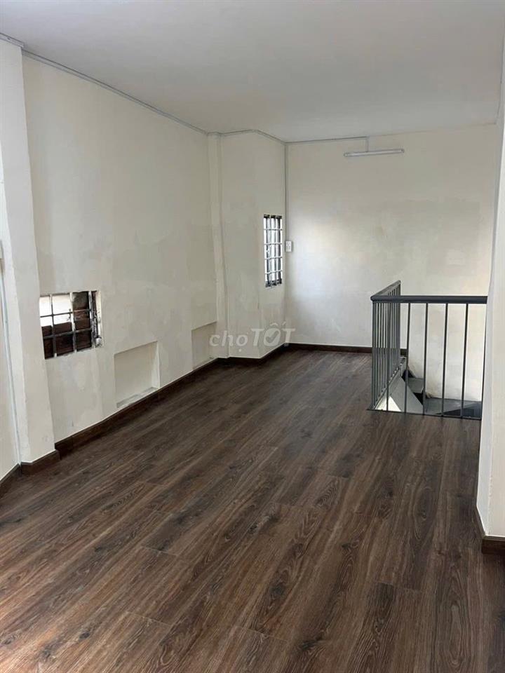 Nhà riêng Quận 7, Trần Xuân Soạn, 1 trệt 1 lầu, ở ngay, 1.6 tỷ