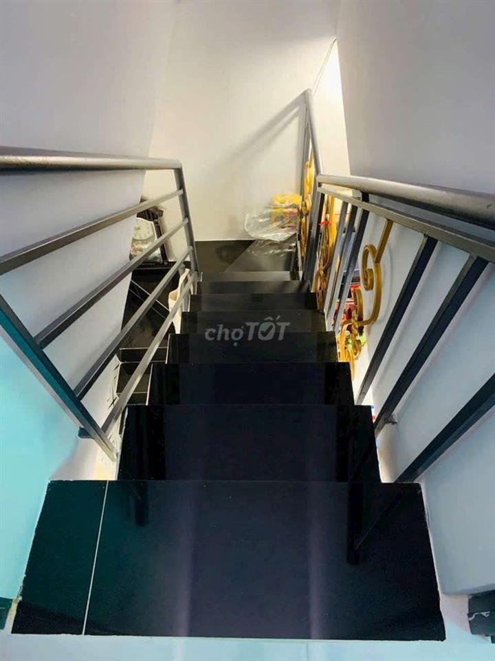 Bán nhà ở hẻm Hùynh Tấn Phát quận 7 cũ 