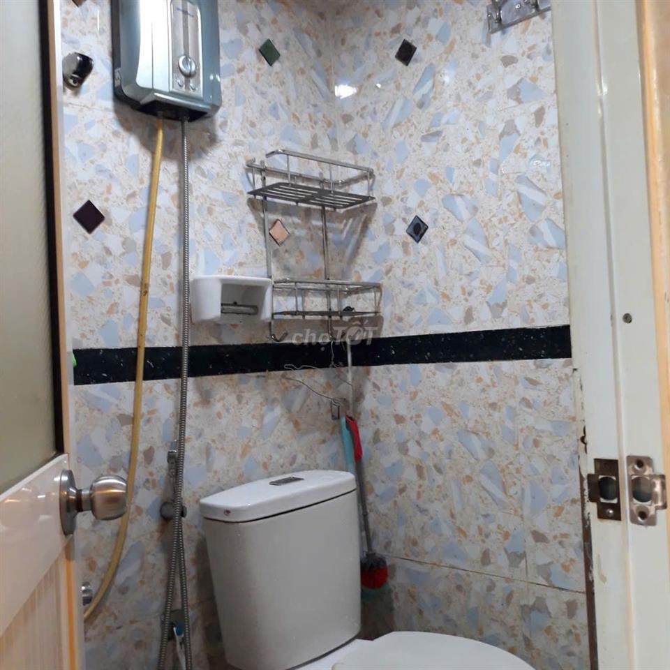 Bán nhà quận 7, tiện ích gần nhà đầy đủ, gần khu chiết xuất Tân Thuận