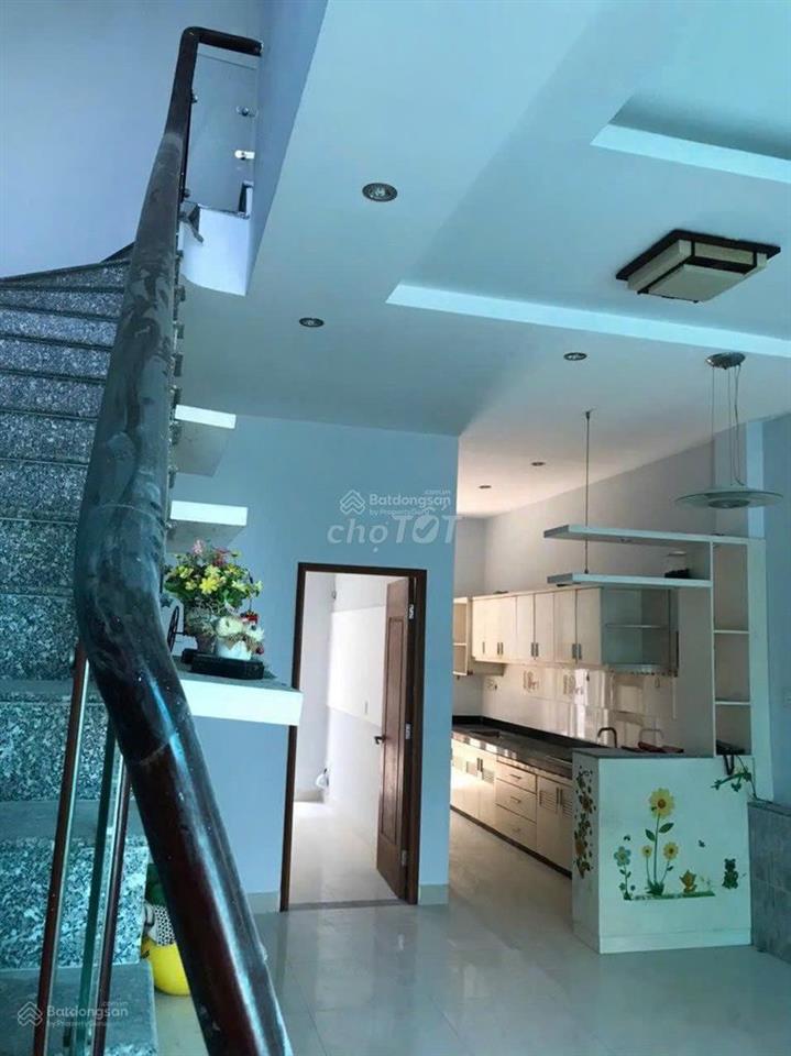 Bán NR tại C24 Khu tái định cư Phú Mỹ Hưng, 10,6 tỷ, 90m2, 4PN, 4wc