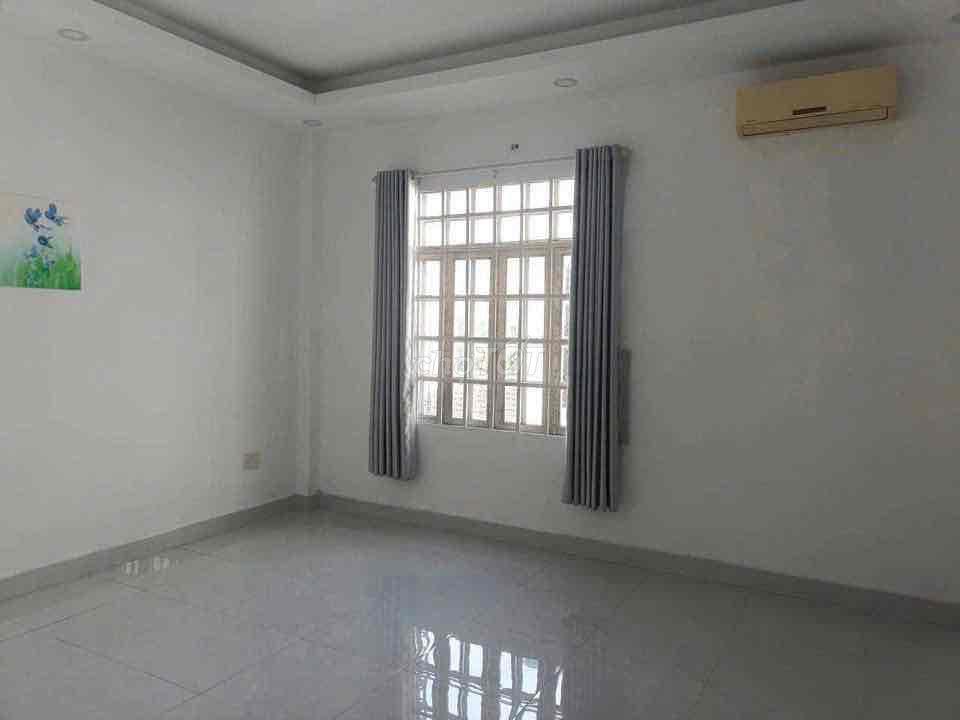 🏠Nguyên Căn 4Phòng Mặt Tiền KDC Phạm Hữu Lầu P.Phú Mỹ Q.7