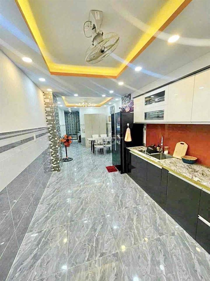 🏠Nguyên Căn Mặt Tiền Kinh Doanh Đông Đúc - Bùi Văn Ba ngay KCX Tân Thu