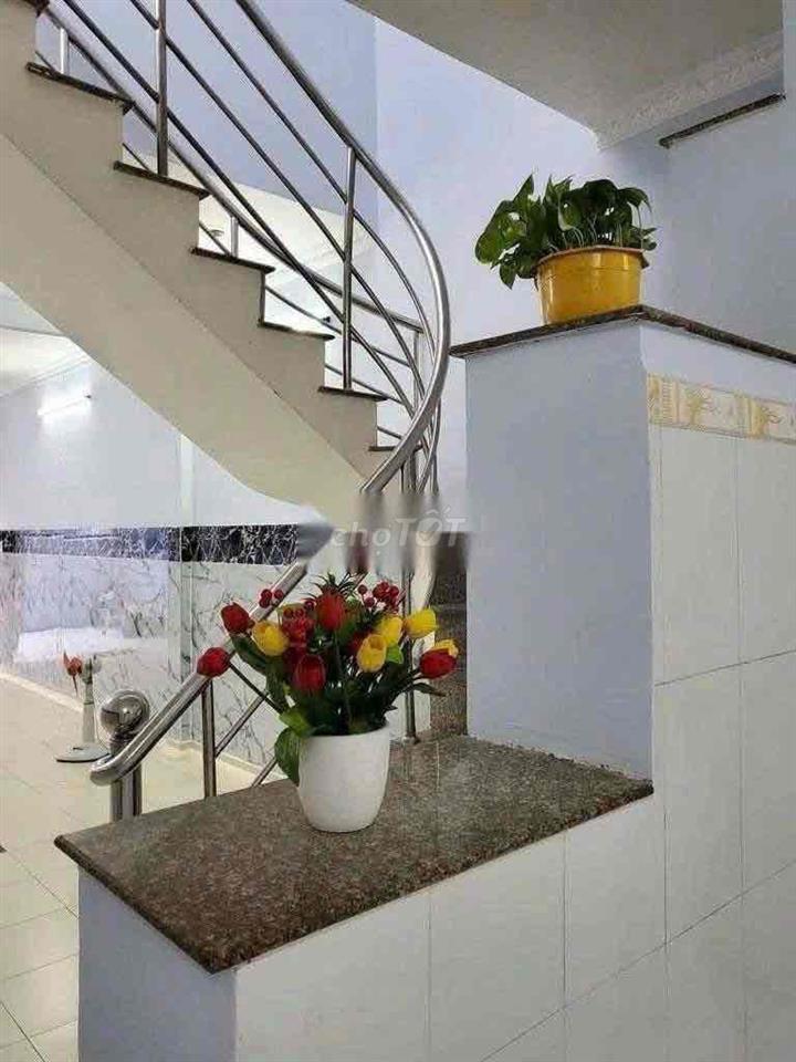 🏠Nguyên Căn 3Phòng 4x18m hẻm Trần Xuân Soạn P.Tân Hưng - Quận 7