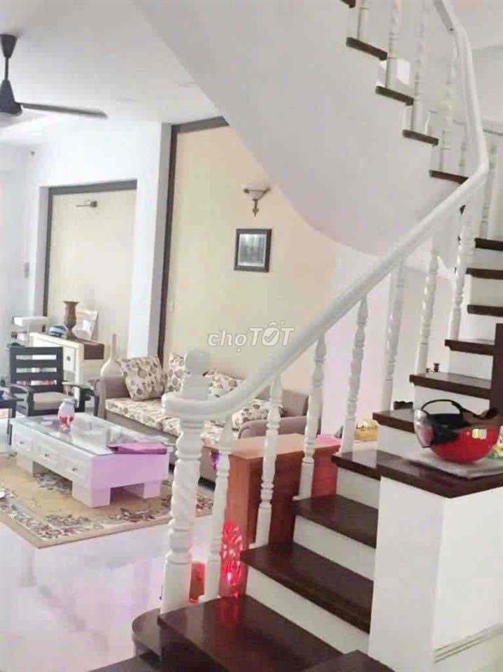 🏠Nguyên Căn 4Phòng 5x18m Mặt Tiền KDC Phạm Hữu Lầu P.Phú Mỹ - Quận 7