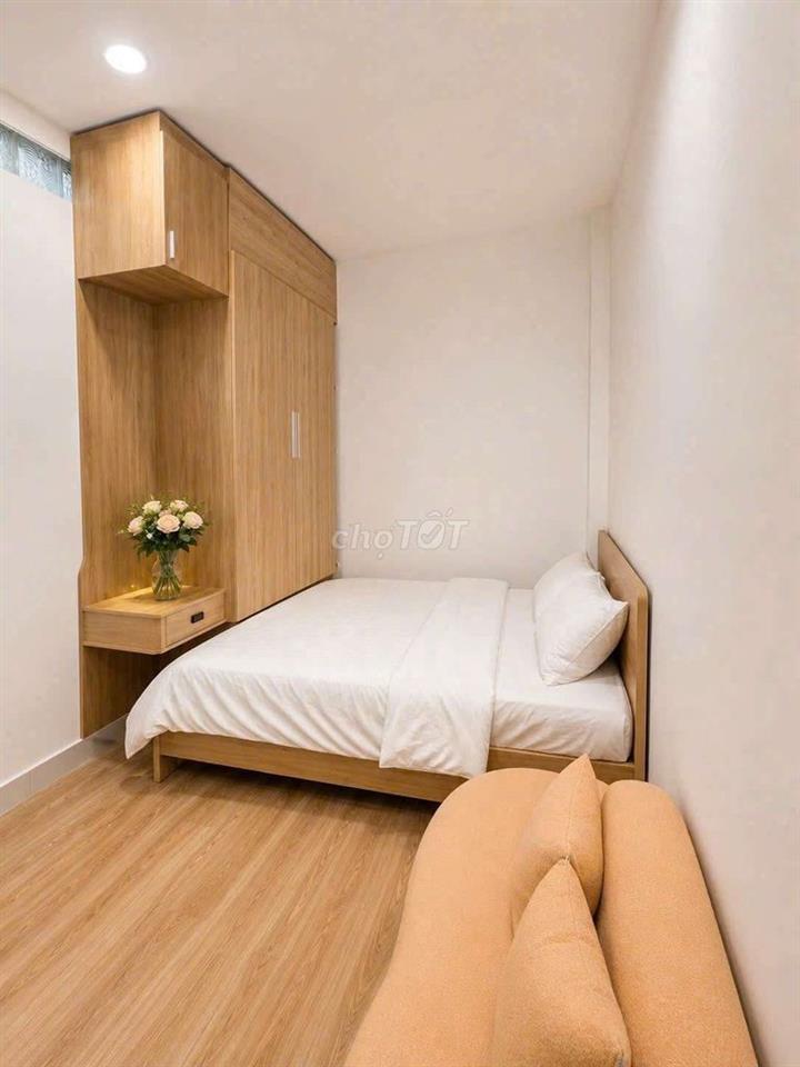 CHO THUÊ CHDV CÓ 8PN 8WC
