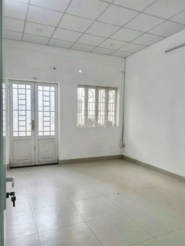 MẶT TIỀN NGUYỄN THỊ THẬP