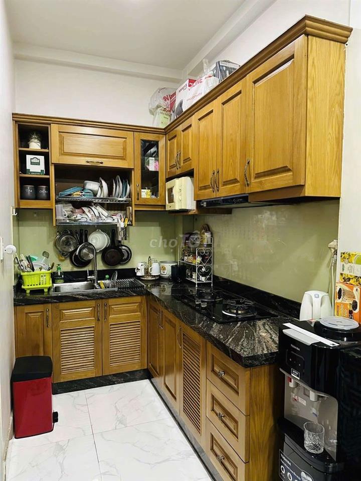 Nhà full nội thất tại hẻm 645 trần xuân soạn