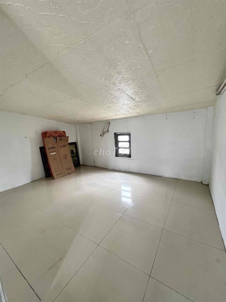 CHO THUÊ NHÀ HẺM 88 NGUYỄN VĂN QUỲ 4M x 10M - 2 Lầu - 3PN