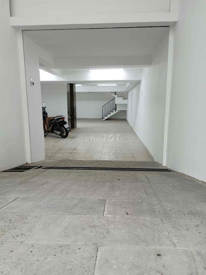 NHÀ PHỐ HẦM THANG MÁY 6PN FULL NỘI THẤT