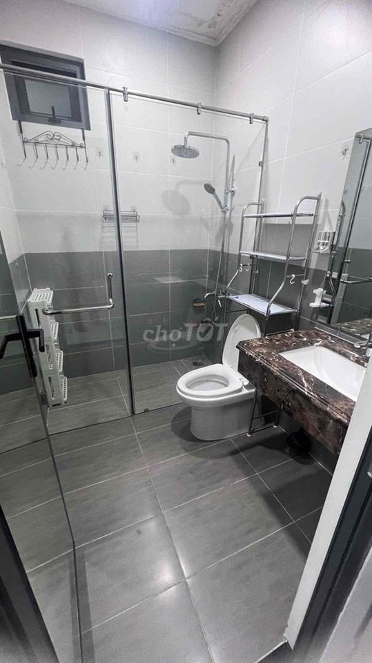 NHÀ PHỐ HẦM THANG MÁY 6PN FULL NỘI THẤT