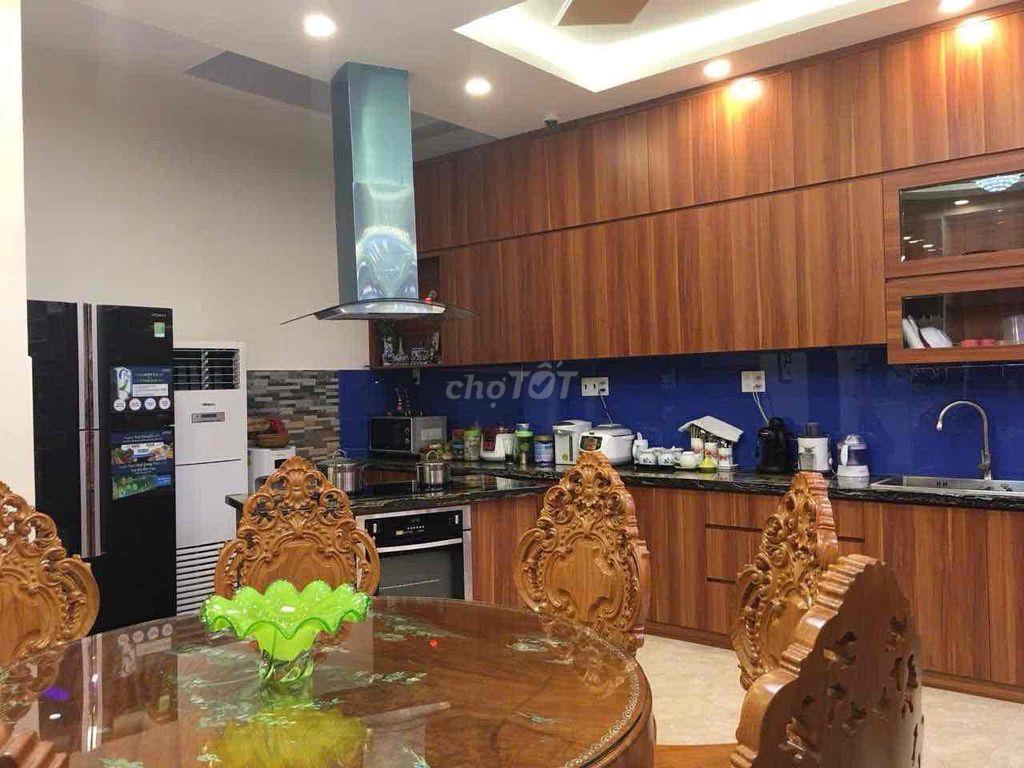 CHO THUÊ NHÀ 4PN FULL NỘI THẤT ĐƯỜNG XE HƠI