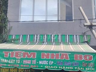 Cho thuê nhà 4PN, 3WC, sân thượng, hẻm 6,5m Bùi Văn Ba