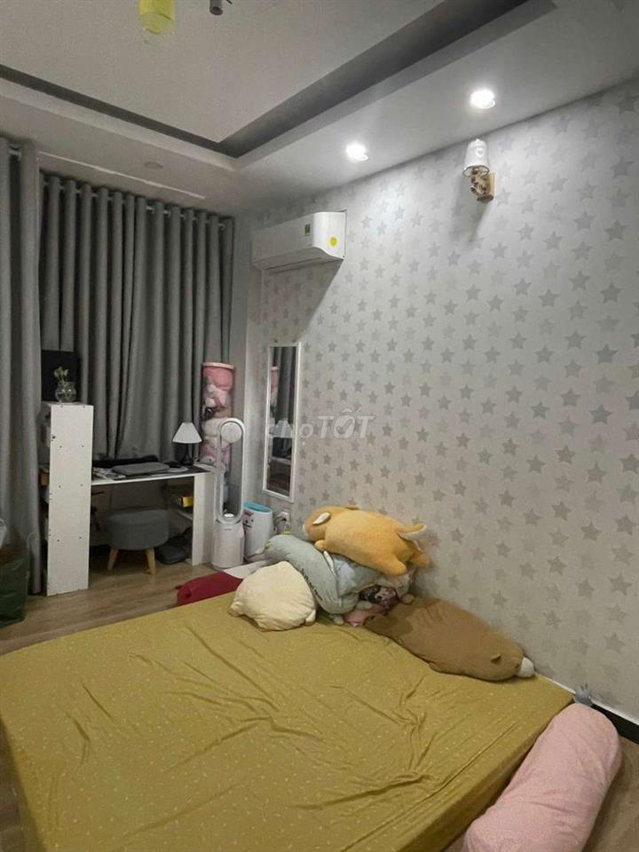NHÀ FULL NỘI THẤT HẺM 30 LÂM VĂN BỀN 